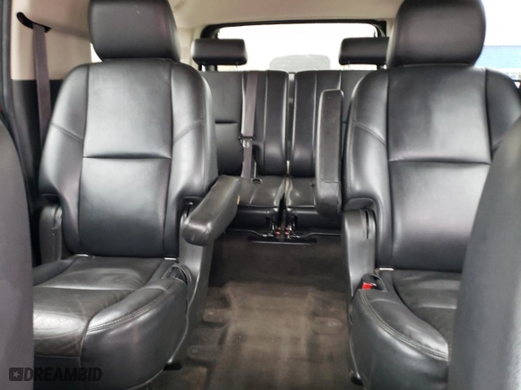 2013 GMC Yukon XL SLT with VIN 1GKS2KE76DR360514, listed as a Copart auction lot 43706895 with 221,591 mi miles and Salvage Title. Bid and sale history available at carsss.com. Image 10.