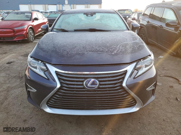 2016 Lexus ES 300h Hybrid with VIN JTHBW1GG8G2123199, listed as a Copart auction lot 47843495 with 105,034 mi miles and Clean Title. Bid and sale history available at carsss.com. Image 5.