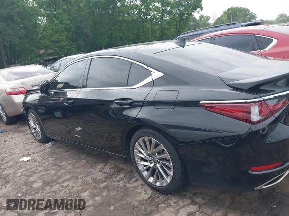 2023 Lexus ES 350 Ultra Luxury with VIN 58AFZ1B17PU150139, listed as a IAAI auction lot 42091947 with 35,216 mi miles and . Bid and sale history available at DreamBid. Image 14.