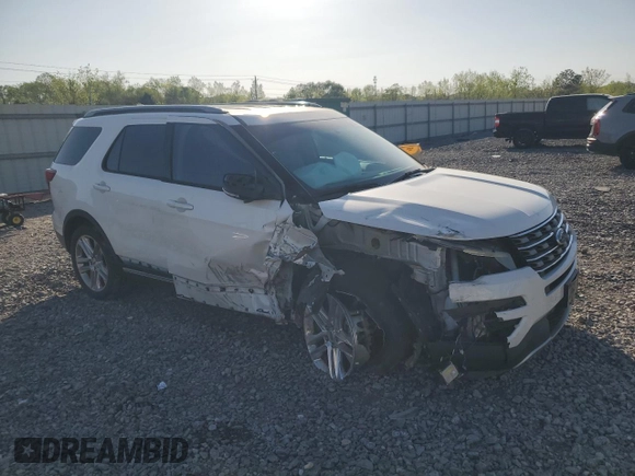 2016 Ford Explorer XLT with VIN 1FM5K7D87GGC54004, listed as a Copart auction lot 52322915 with 48,800 mi miles and Salvage Title. Bid and sale history available at carsss.com. Image 4.