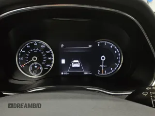 2024 Genesis GV80 z VIN KMUHCESC2RU203103, wystawiony jako Copart lot #55865425 z przebiegiem 23 931 mil mil oraz Tytuł czysty. Historia ofert i sprzedaży dostępna na DreamBid. Obrazek 9.