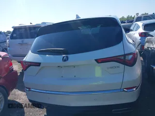 2024 Acura MDX Technology with VIN 5J8YD9H46RL006076, listed as a IAAI auction lot 42152181 with 14,707 mi miles and . Bid and sale history available at DreamBid. Image 16.