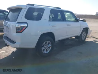 2019 Toyota 4Runner SR5 with VIN JTEZU5JR4K5193177, listed as a IAAI auction lot 41630718 with 136,381 mi miles. Bid and sale history available at carsss.com. Image 4.
