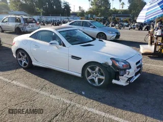 2014 Mercedes-Benz SLK-Class SLK 350 with VIN WDDPK5HA1EF078199, listed as a Copart auction lot 70853244 with 80,976 mi miles and Salvage Title. Bid and sale history available at carsss.com. Image 4.