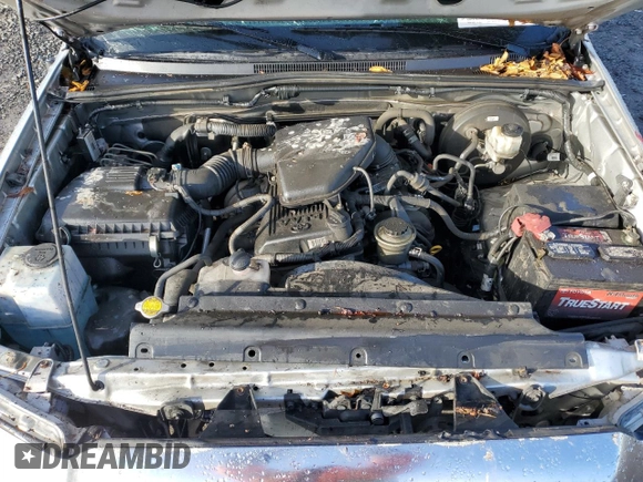 2013 Toyota Tacoma z VIN 5TFTX4CN3DX024782, wystawiony jako Copart lot #44066235 z przebiegiem 117 661 mil mil oraz Szkoda całkowita • Salvage title. Historia ofert i sprzedaży dostępna na DreamBid. Obrazek 11.