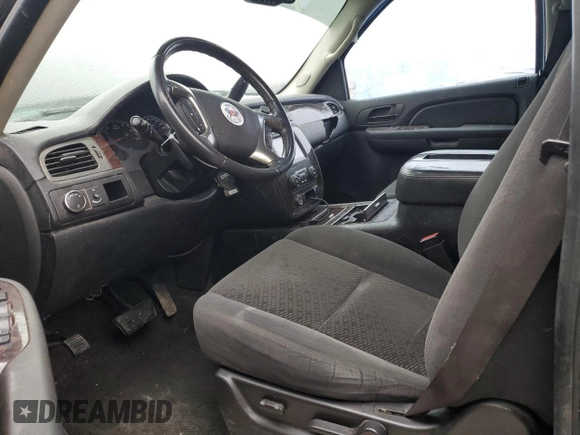 2007 GMC Yukon SLE with VIN 1GKFC13J27R237434, listed as a Copart auction lot 89009755 with 253,570 mi miles and Non Repairable. Bid and sale history available at carsss.com. Image 7.