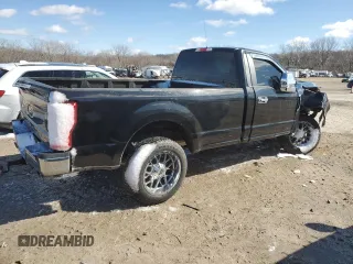 2017 Ford F-250 XL с VIN 1FTBF2A65HEF36818, выставлен на аукционе Copart как лот 47825385 с пробегом Не указан миль и Списание • Salvage title. История ставок и продаж доступна на DreamBid. Изображение 3.