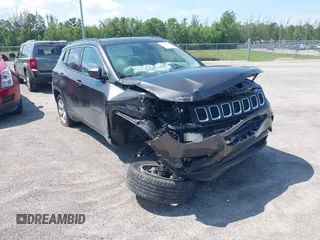 2021 Jeep Compass Altitude z VIN 3C4NJCBB6MT509974, wystawiony jako IAAI lot #42541870 z przebiegiem 16 082 mil mil oraz . Historia ofert i sprzedaży dostępna na DreamBid. Obrazek 1.