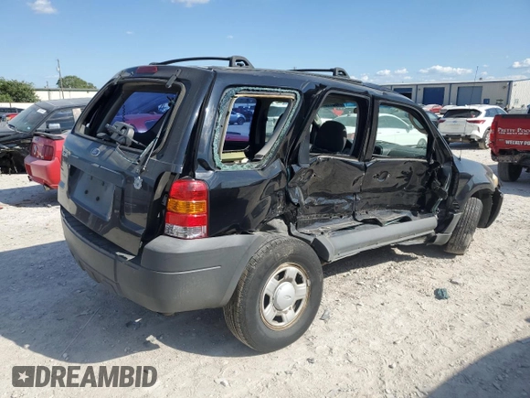 2005 Ford Escape XLS Value with VIN 1FMYU02Z35KB13600, listed as a Copart auction lot 71581184 with 187,747 mi miles and Salvage Title. Bid and sale history available at carsss.com. Image 3.
