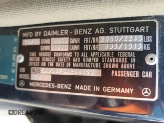 1986 Mercedes-Benz 300 E z VIN WDBEA30D7GA264150, wystawiony jako Copart lot #48736065 z przebiegiem 139 066 mil mil oraz Czysty tytuł • Clean title. Historia ofert i sprzedaży dostępna na DreamBid. Obrazek 12.