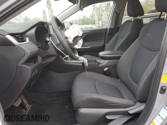 2019 Toyota RAV4 LE with VIN 2T3F1RFV0KW007186, listed as a Copart auction lot 51501435 with 93,105 mi miles and Salvage Title. Bid and sale history available at DreamBid. Image 7.