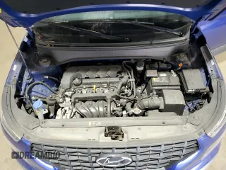 2022 Hyundai Venue SE z VIN KMHRB8A38NU141547, wystawiony jako Copart lot #49505085 z przebiegiem 25 347 mil mil oraz Tytuł czysty. Historia ofert i sprzedaży dostępna na DreamBid. Obrazek 12.