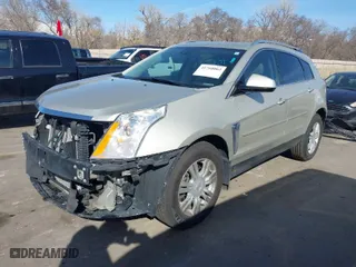 2013 Cadillac SRX Luxury Collection with VIN 3GYFNGE37DS640593, listed as a IAAI auction lot 41760062 with 117,027 mi miles. Bid and sale history available at carsss.com. Image 2.