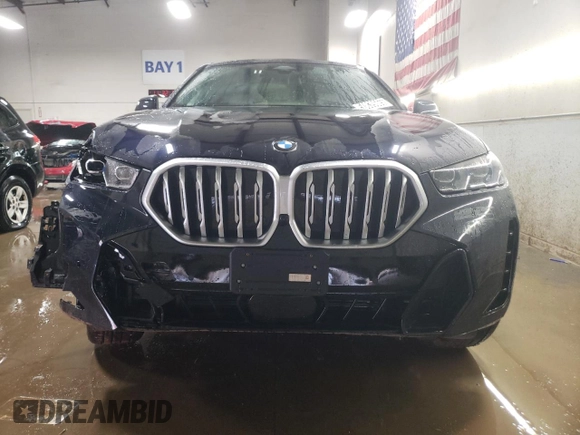 2025 BMW X6 xDrive40i with VIN 5UX33EX0XS9Z57353, listed as a Copart auction lot 50839665 with 1,758 mi miles and Clean Title. Bid and sale history available at carsss.com. Image 5.