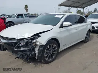 2016 Toyota Avalon Hybrid XLE Premium with VIN 4T1BD1EB1GU055102, listed as a IAAI auction lot 41681361 with 61,550 mi miles. Bid and sale history available at carsss.com. Image 18.