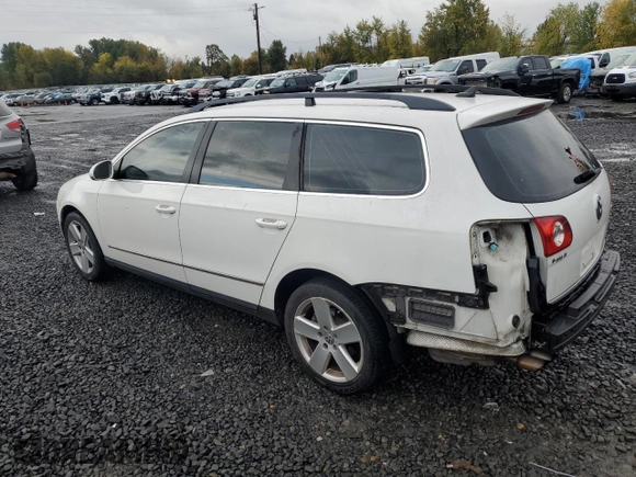 2008 Volkswagen Passat Komfort with VIN WVWLK73C28E121987, listed as a Copart auction lot 78504164 with 158,147 mi miles and Salvage title. Bid and sale history available at DreamBid. Image 2.