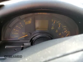 1990 Chevrolet Corvette z VIN 1G1YY2382L5120018, wystawiony jako Copart lot #46445825 z przebiegiem Nie podano mil oraz Czysty tytuł • Clean title. Historia ofert i sprzedaży dostępna na DreamBid. Obrazek 9.