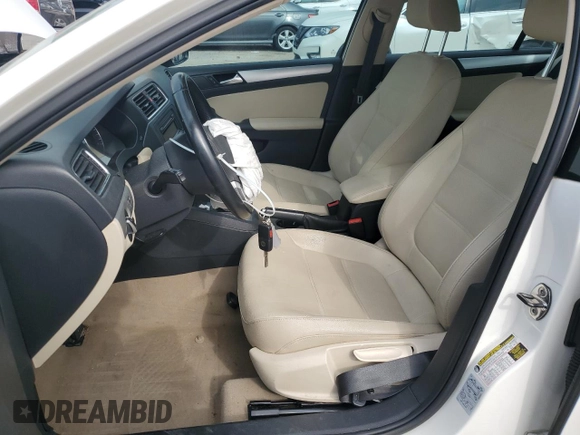 2012 Volkswagen Jetta TDI с VIN 3VWLL7AJ9CM466237, выставлен на аукционе Copart как лот 55910985 с пробегом 129 713 миль миль и Списание • Salvage title. История ставок и продаж доступна на DreamBid. Изображение 7.