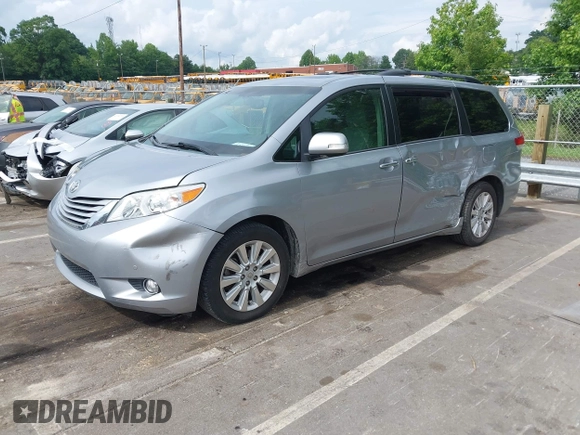 2013 Toyota Sienna XLE with VIN 5TDDK3DC3DS054803, listed as a IAAI auction lot 42389252 with 185,843 mi miles and . Bid and sale history available at DreamBid. Image 2.