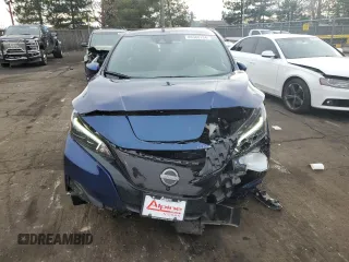 2025 Nissan LEAF SV Plus with VIN 1N4CZ1CV0SC560964, listed as a Copart auction lot 86388134 with 1,921 mi miles and Salvage Title. Bid and sale history available at carsss.com. Image 5.