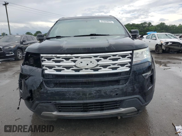 2018 Ford Explorer XLT z VIN 1FM5K8D87JGC55926, wystawiony jako Copart lot #57033875 z przebiegiem 197 354 mil mil oraz Szkoda całkowita • Salvage title. Historia ofert i sprzedaży dostępna na DreamBid. Obrazek 5.