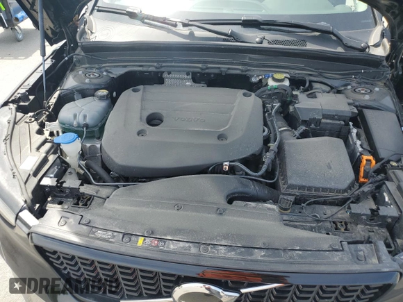 2023 Volvo XC40 Plus Dark Theme with VIN YV4L12UW6P2004151, listed as a Copart auction lot 56664765 with 9,335 mi miles and Salvage title. Bid and sale history available at DreamBid. Image 12.