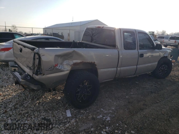 2005 Chevrolet Silverado 1500 with VIN 1GCEK19VX5E165469, listed as a Copart auction lot 82807934 with 187,984 mi miles and Salvage Title. Bid and sale history available at carsss.com. Image 3.