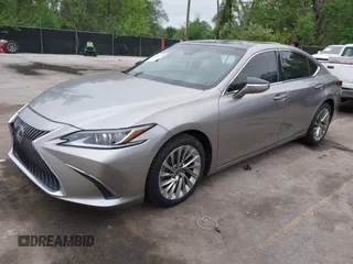 2019 Lexus ES 350 with VIN 58ABZ1B14KU030063, listed as a IAAI auction lot 42152099 with 71,017 mi miles and . Bid and sale history available at DreamBid. Image 17.