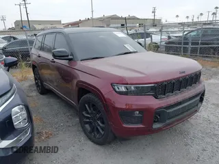 2022 Jeep Grand Cherokee Overland with VIN 1C4RJKDG9N8532203, listed as a IAAI auction lot 42109836 with 33,072 mi miles and . Bid and sale history available at DreamBid. Image 1.