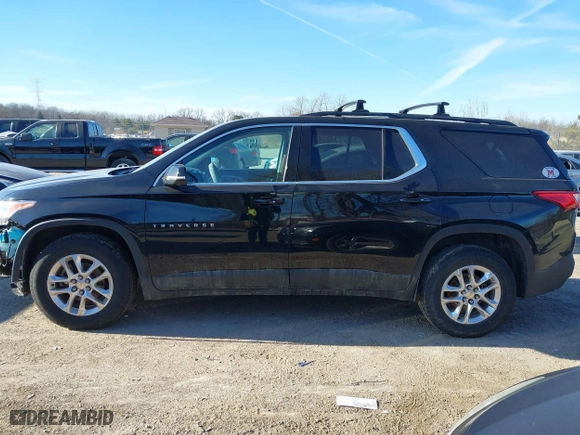 2019 Chevrolet Traverse LT Cloth with VIN 1GNEVGKW2KJ135213, listed as a IAAI auction lot 41293389 with 102,217 mi miles. Bid and sale history available at carsss.com. Image 15.
