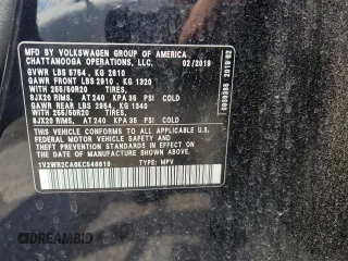2019 Volkswagen Atlas SE z VIN 1V2WR2CA0KC546619, wystawiony jako Copart lot #56296225 z przebiegiem 105 777 mil mil oraz Nie do naprawy • Non repairable. Historia ofert i sprzedaży dostępna na DreamBid. Obrazek 13.
