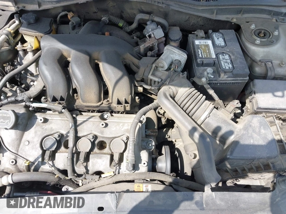 2008 Mercury Milan Premier with VIN 3MEHM081X8R666734, listed as a IAAI auction lot 42034075 with 141,434 mi miles and . Bid and sale history available at DreamBid. Image 10.