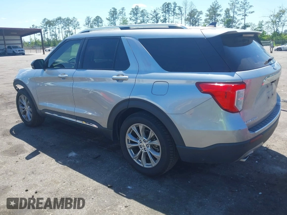 2021 Ford Explorer Limited with VIN 1FMSK7FHXMGB05954, listed as a IAAI auction lot 42055024 with 57,046 mi miles. Bid and sale history available at carsss.com. Image 3.