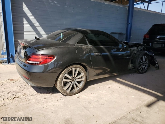 2019 Mercedes-Benz SLC with VIN WDDPK3JA3KF159294, listed as a Copart auction lot 73058894 with 21,632 mi miles and Salvage Title. Bid and sale history available at carsss.com. Image 3.
