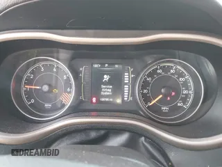 2015 Jeep Cherokee Latitude with VIN 1C4PJMCB6FW527448, listed as a IAAI auction lot 42074461 with 139,795 mi miles and . Bid and sale history available at carsss.com. Image 7.