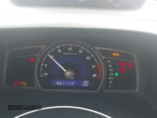 2008 Honda Civic LX z VIN 2HGFA16598H312083, wystawiony jako IAAI lot #42377035 z przebiegiem 156 711 mil mil oraz . Historia ofert i sprzedaży dostępna na DreamBid. Obrazek 7.