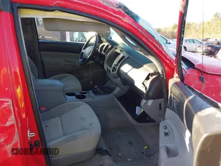 2006 Toyota Tacoma with VIN 5TEUU42N96Z293458, listed as a IAAI auction lot 41217440 with 78,805 mi miles. Bid and sale history available at carsss.com. Image 5.