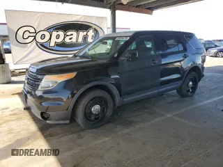 2015 Ford Police Interceptor Utility z VIN 1FM5K8AR3FGB62213, wystawiony jako Copart lot #56894675 z przebiegiem 33 085 mil mil oraz Szkoda całkowita • Salvage title. Historia ofert i sprzedaży dostępna na DreamBid. Obrazek 1.