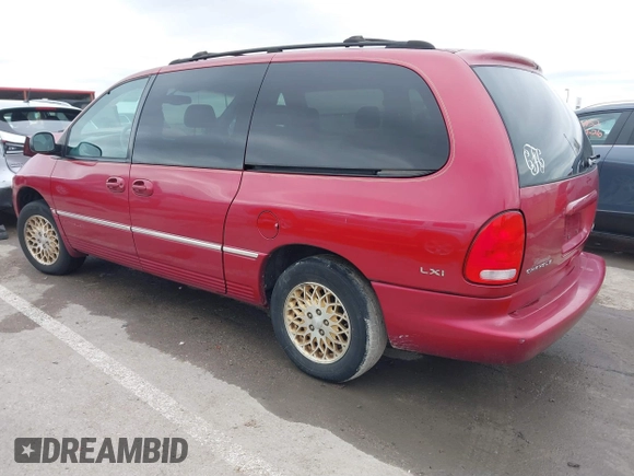 1998 Chrysler Town & Country LXi with VIN 1C4GP64L8WB589426, listed as a IAAI auction lot 41535344 with 132,466 mi miles. Bid and sale history available at carsss.com. Image 3.