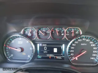 2019 Chevrolet Suburban LT with VIN 1GNSKHKC3KR298509, listed as a IAAI auction lot 42008133 with 101,253 mi miles. Bid and sale history available at carsss.com. Image 7.