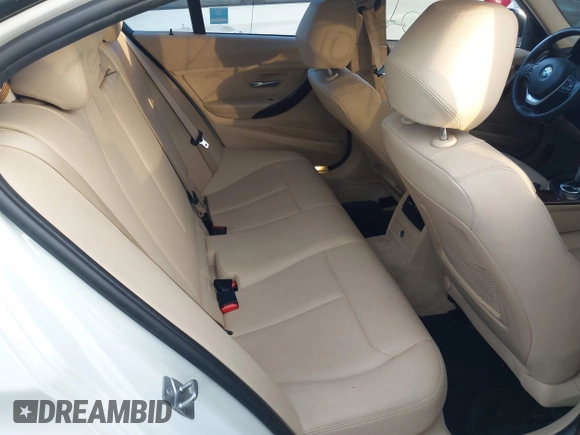 2014 BMW 3 Series 328i xDrive with VIN WBA3B5C52EF958635, listed as a IAAI auction lot 40916777 with 143,975 mi miles. Bid and sale history available at carsss.com. Image 8.