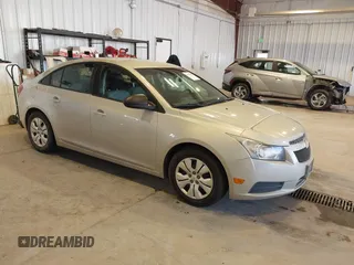 2014 Chevrolet Cruze LS with VIN 1G1PA5SH5E7231298, listed as a IAAI auction lot 42159916 with 179,921 mi miles and . Bid and sale history available at carsss.com. Image 1.