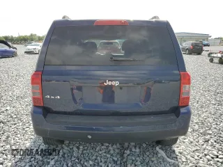 2012 Jeep Patriot Latitude with VIN 1C4NJRFB0CD624281, listed as a Copart auction lot 53113805 with 131,030 mi miles and Salvage Title. Bid and sale history available at carsss.com. Image 6.