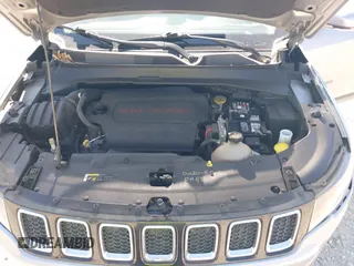 2020 Jeep Compass Limited with VIN 3C4NJCCB2LT179702, listed as a IAAI auction lot 39664511 with 85,090 mi miles and . Bid and sale history available at DreamBid. Image 10.