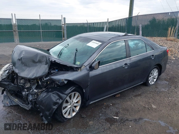 2013 Toyota Camry L with VIN 4T1BF1FK4DU292073, listed as a IAAI auction lot 41891808 with 140,658 mi miles. Bid and sale history available at carsss.com. Image 18.