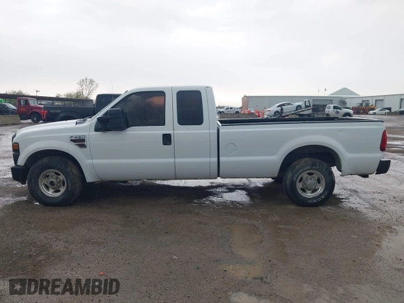 2008 Ford Super Duty F-250 SRW XL with VIN 1FTSX20R78EB67467, listed as a IAAI auction lot 41945924 with 98,158 mi miles. Bid and sale history available at carsss.com. Image 14.