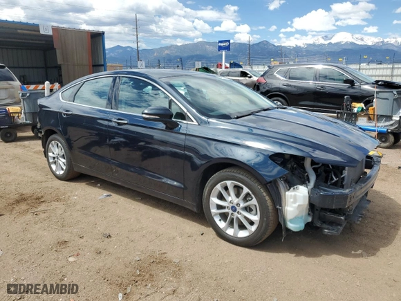 2020 Ford Fusion Plug-In Hybrid Titanium with VIN 3FA6P0SU4LR251913, listed as a Copart auction lot 54338384 with 43,668 mi miles. Bid and sale history available at carsss.com. Image 4.