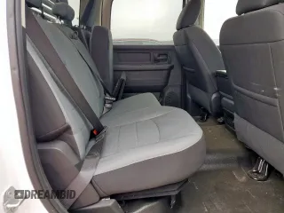 2022 Ram 1500 Tradesman z VIN 3C6RR7KG7NG375443, wystawiony jako Copart lot #45887735 z przebiegiem 2 301 mil mil oraz Szkoda całkowita • Salvage title. Historia ofert i sprzedaży dostępna na DreamBid. Obrazek 10.