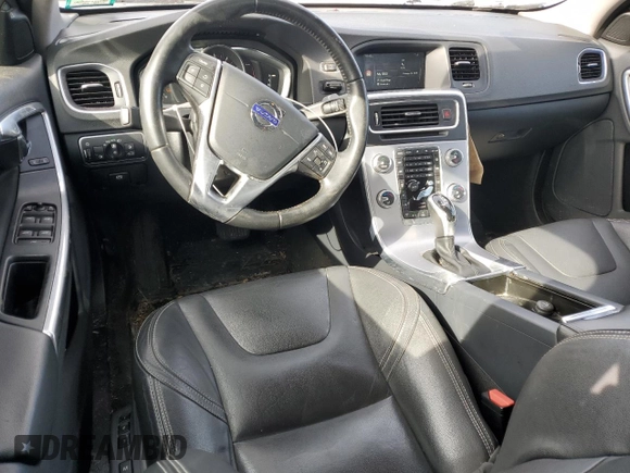 2017 Volvo S60 Dynamic with VIN YV140MTL5H2431586, listed as a Copart auction lot 45153205 with 92,781 mi miles and Salvage Title. Bid and sale history available at carsss.com. Image 8.