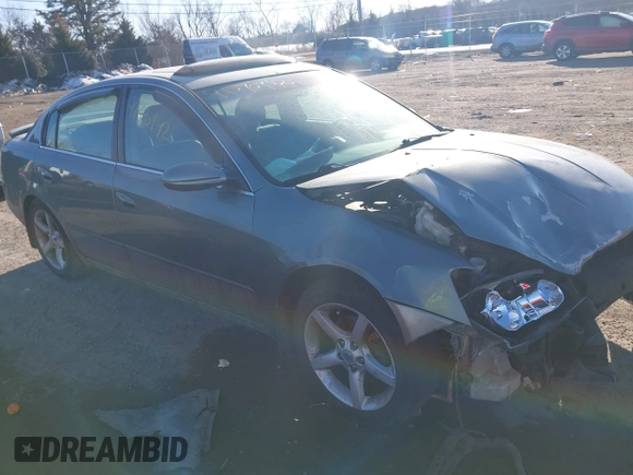 2005 Nissan Altima SE with VIN 1N4BL11E65C118744, listed as a IAAI auction lot 41390942 with 1 mi miles. Bid and sale history available at carsss.com. Image 1.
